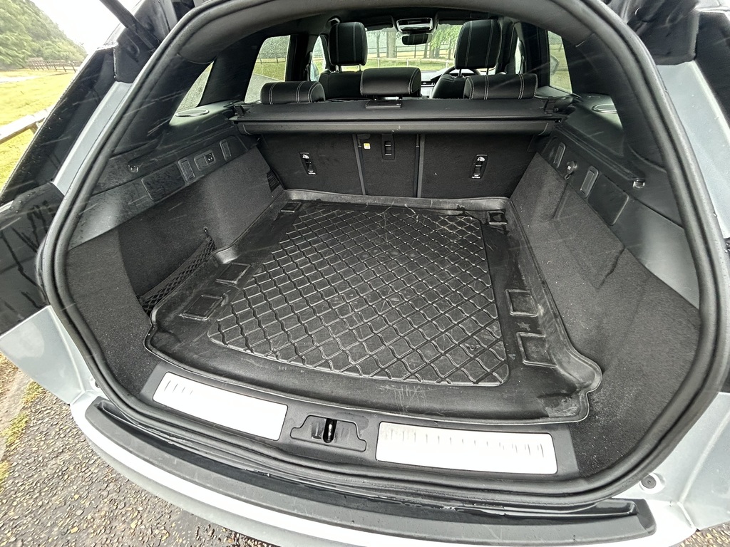 Land Rover Range Rover Velar 2.0 P250 R-dynamic Hse Red #10