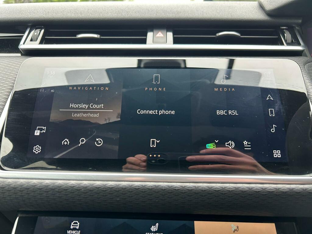 Land Rover Range Rover Velar 2.0 P250 R-dynamic Hse Red #40