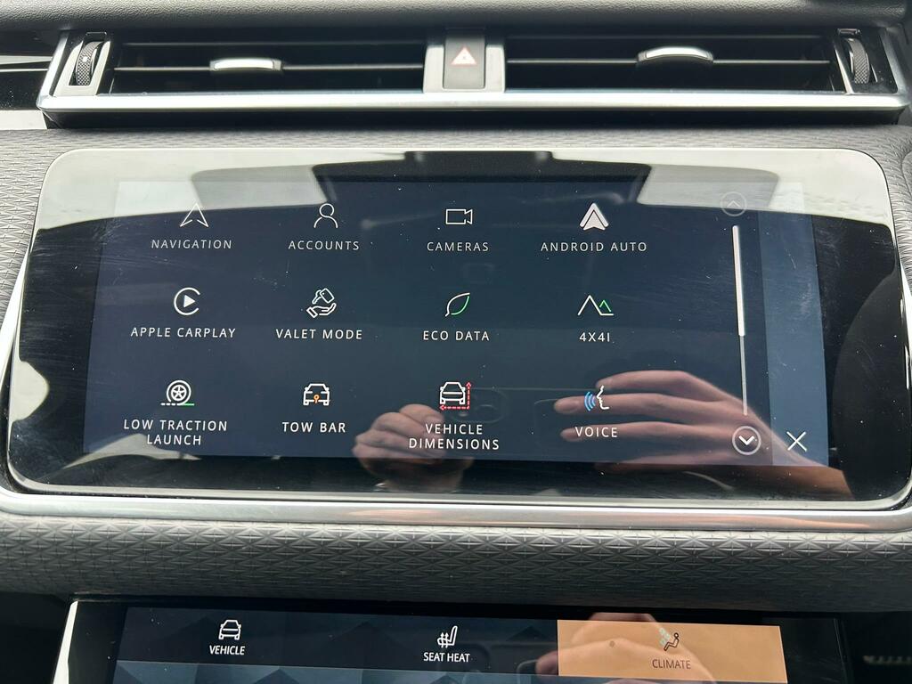 Land Rover Range Rover Velar 2.0 P250 R-dynamic Hse Red #44
