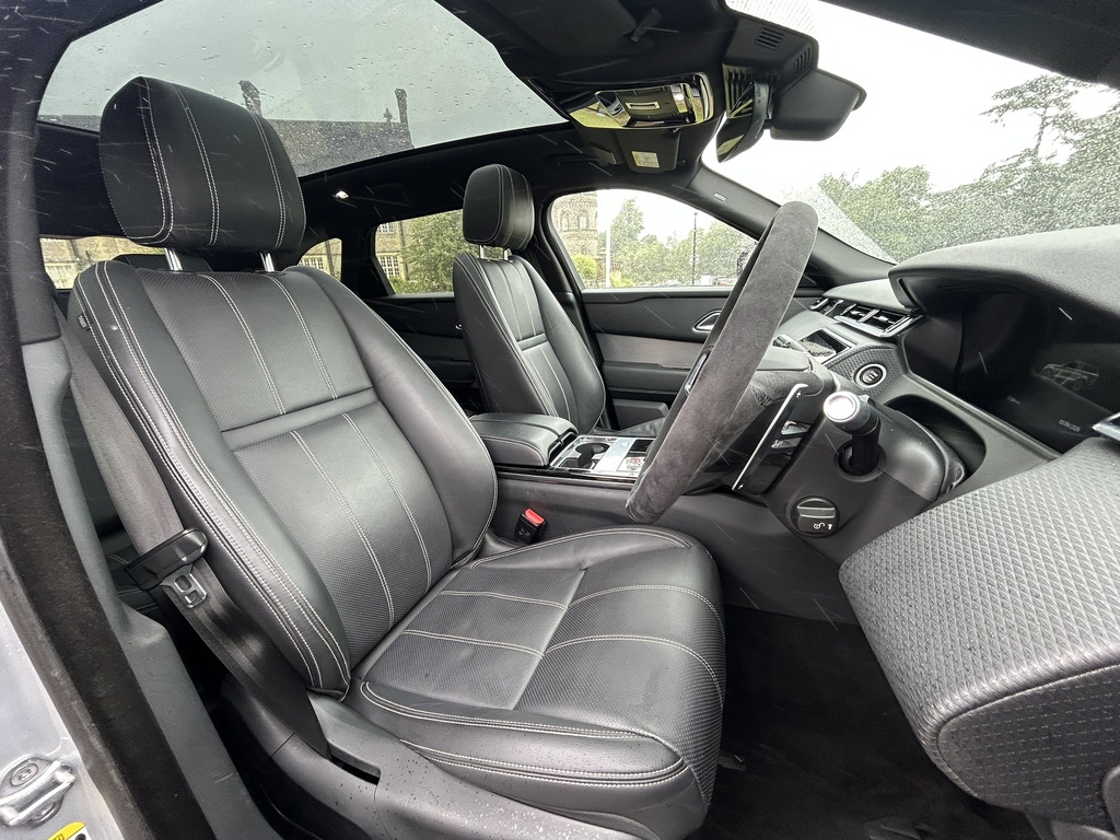 Land Rover Range Rover Velar 2.0 P250 R-dynamic Hse Red #15