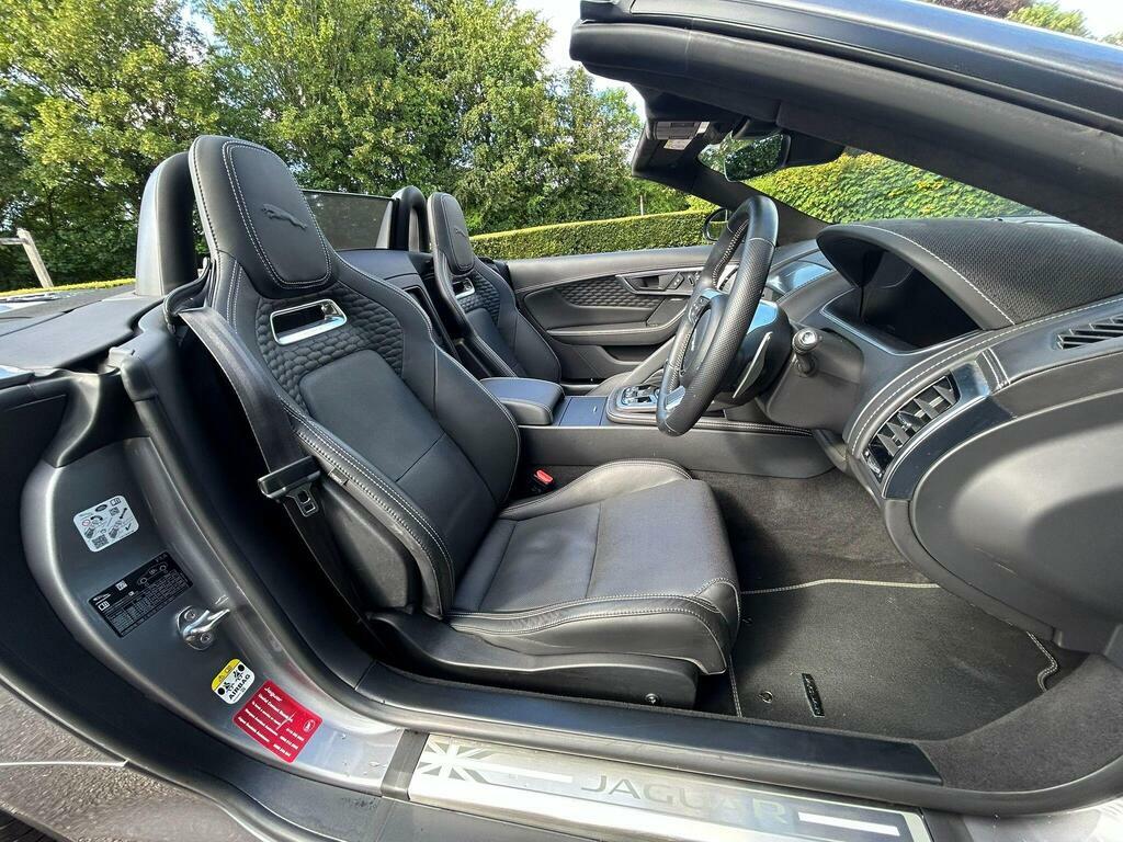 Jaguar F-Type 5.0 P450 Supercharged V8 R-dynamic Black Red #15