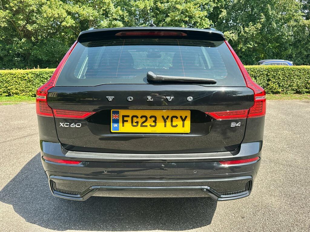 Volvo XC60 2.0 B4 Mhev Plus Suv Hybrid Euro 6 Black #6