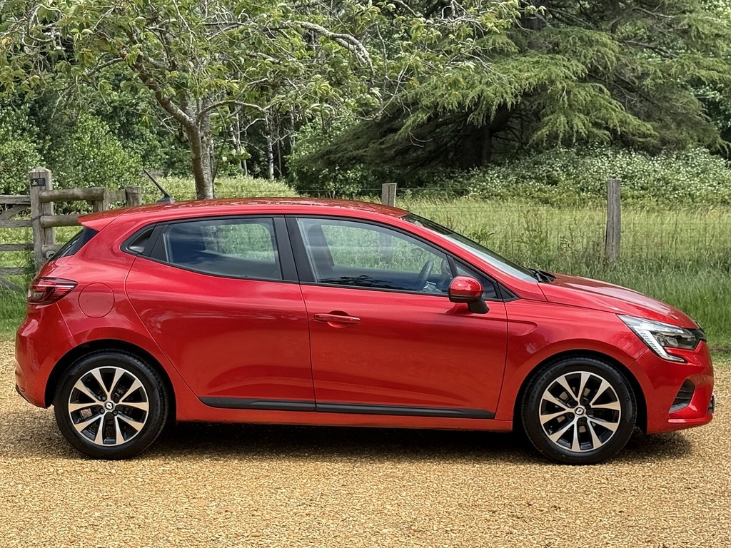 Renault Clio Tce Evolution MD72XPZ Red #2
