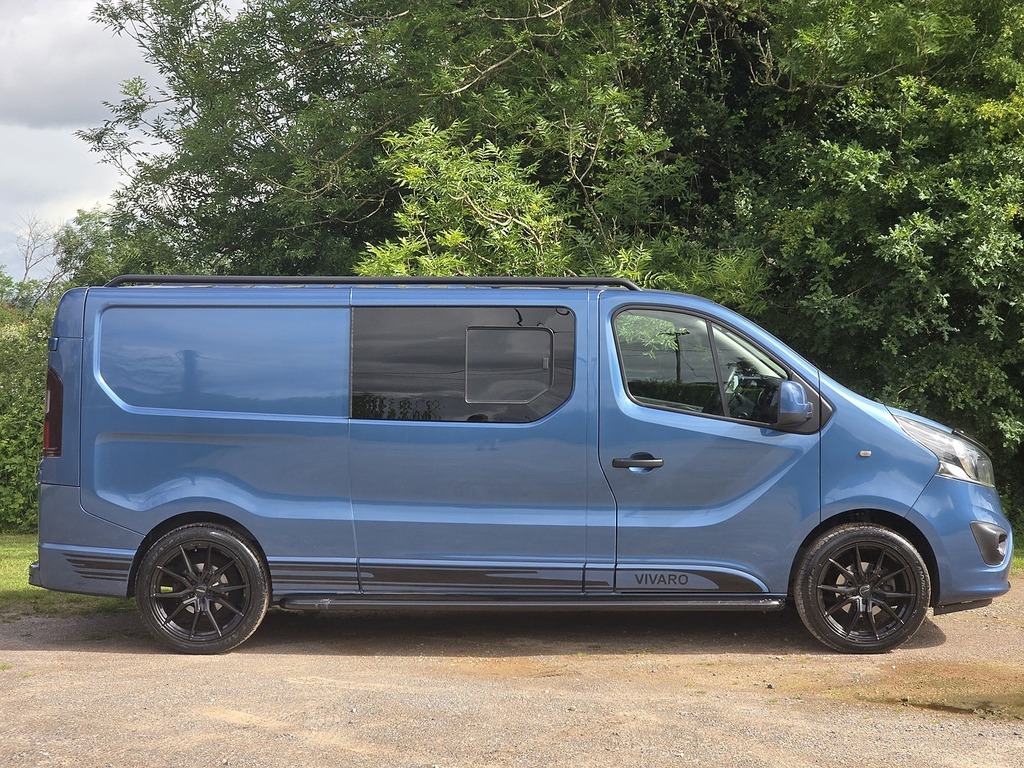Vauxhall Vivaro Cdti 2900 Biturbo Ecotec Limited Edition Nav Blue #2