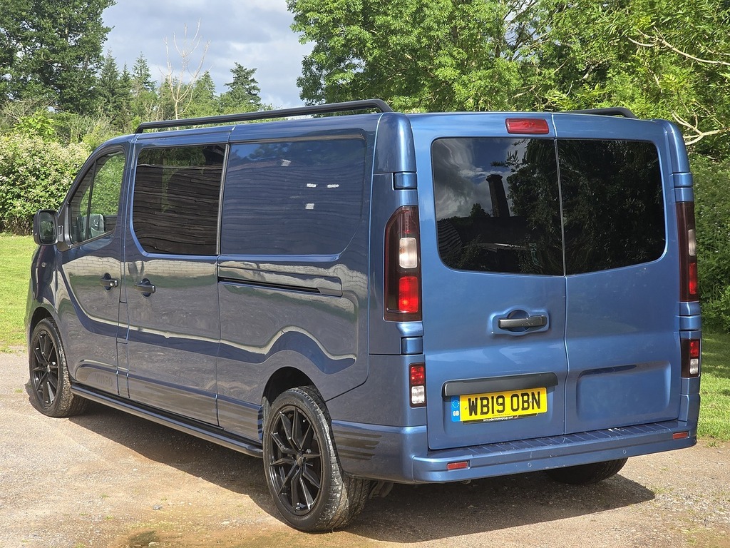 Vauxhall Vivaro Cdti 2900 Biturbo Ecotec Limited Edition Nav Blue #6