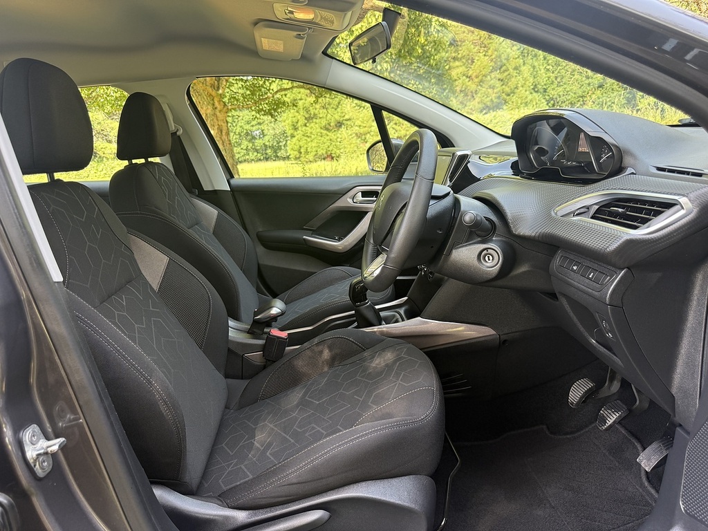 Peugeot 2008 1.6 Bluehdi 75 Active White #10