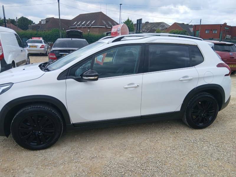 Peugeot 2008 1.2 Puretech White #19