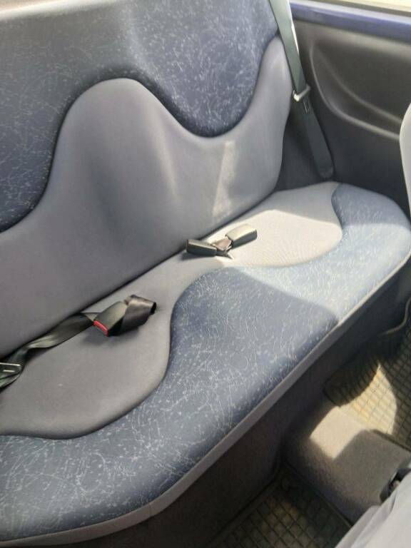 Nissan Micra 1.4 16V Se Red #10