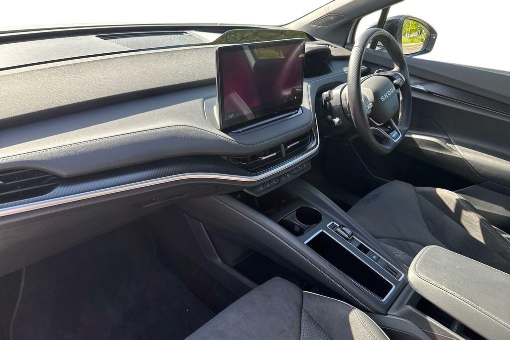 Skoda ENYAQ 210Kw 85X Sportline 82Kwh 4X4 KN75TCJ White #2
