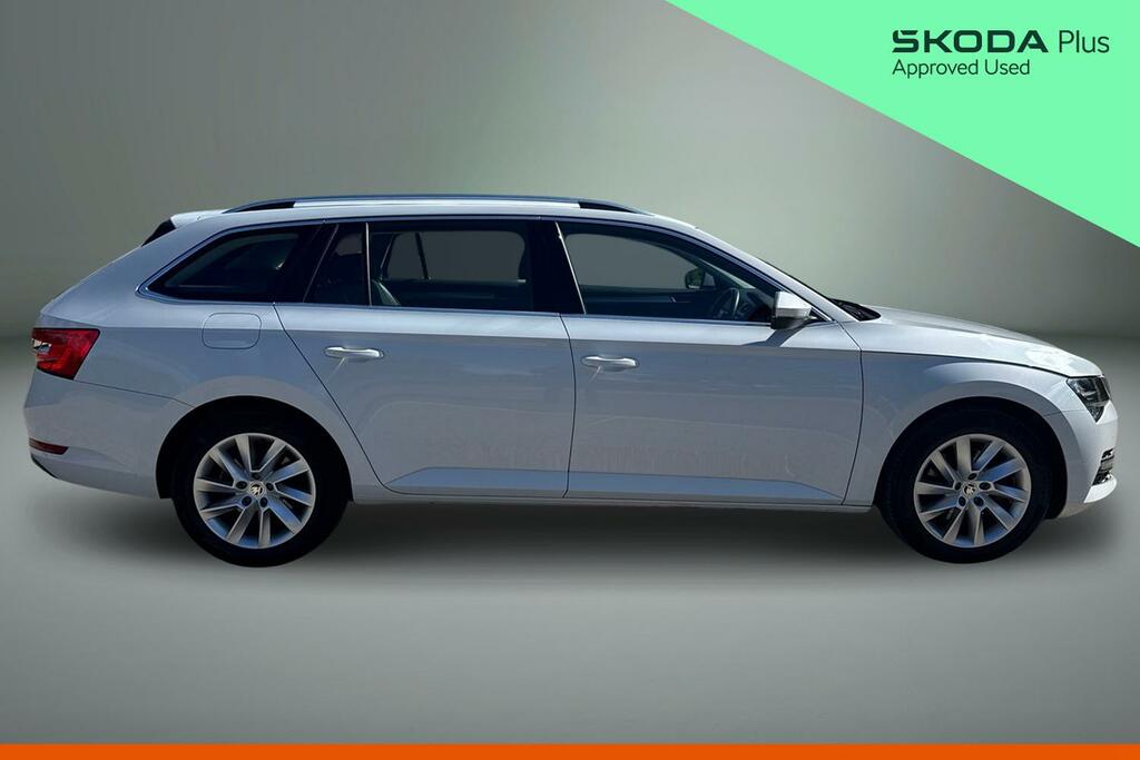 Skoda Superb 2.0 Tdi Cr Se Dsg White #4
