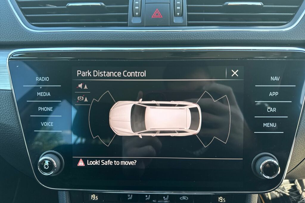 Skoda Superb Se L Silver #25