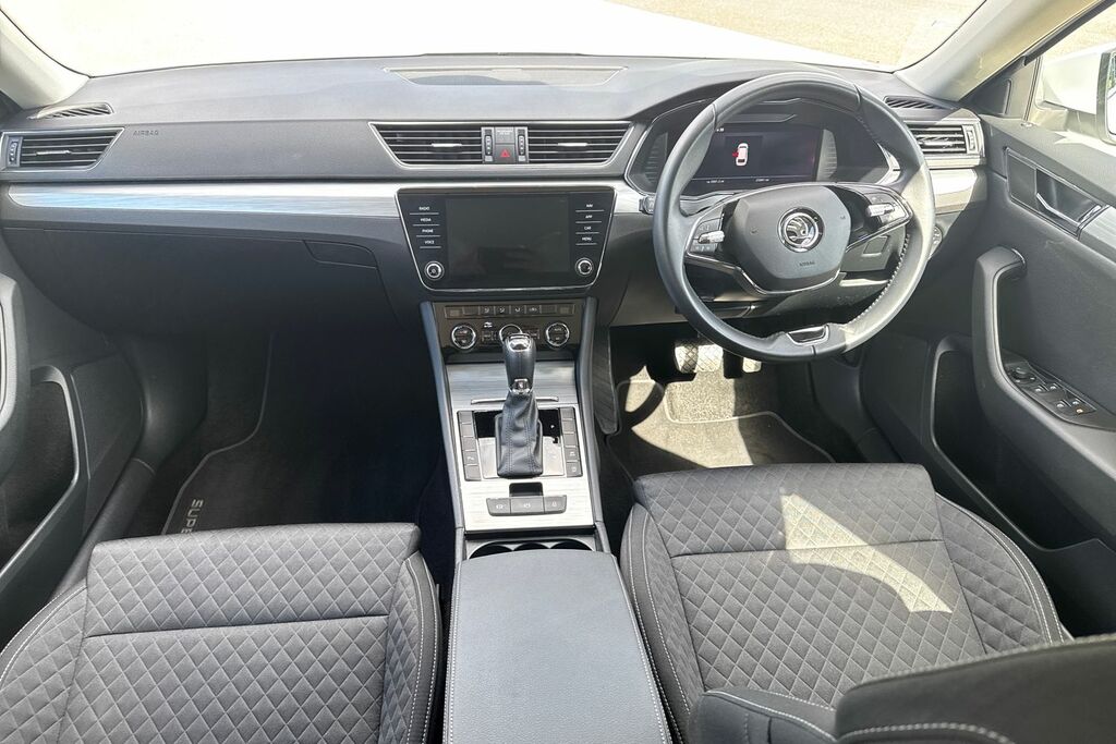Skoda Superb Se L Silver #36