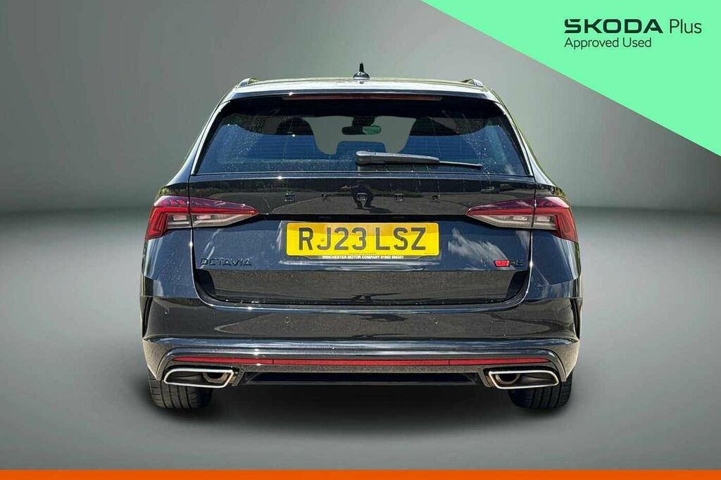 Skoda Octavia 2.0 Tdi 200 Vrs Dsg Green #8