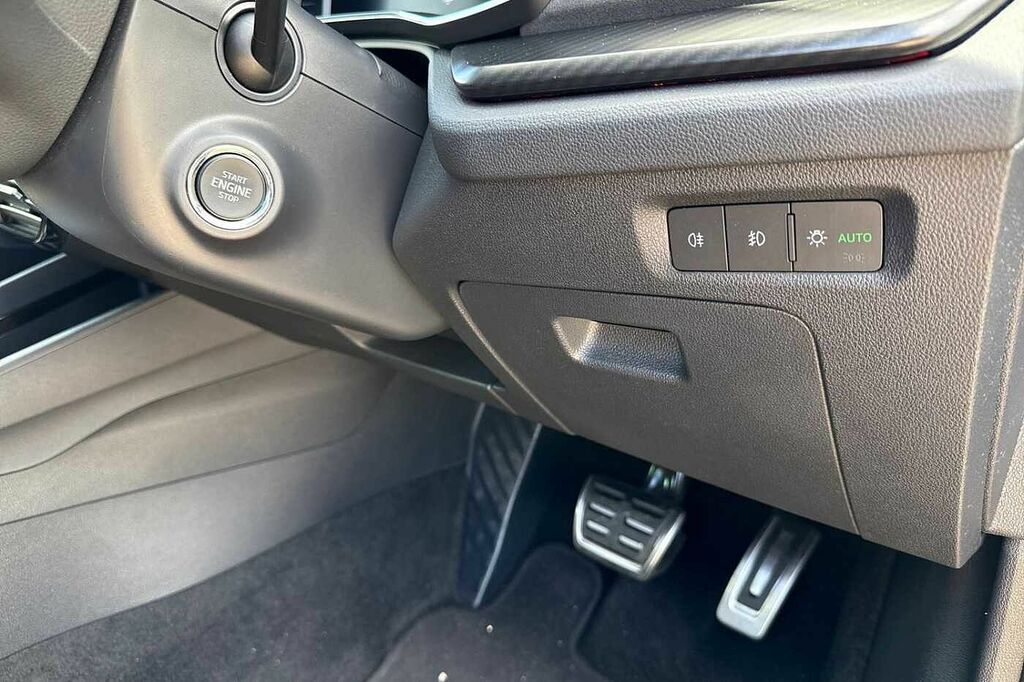 Skoda Octavia 2.0 Tdi 200 Vrs Dsg Green #25
