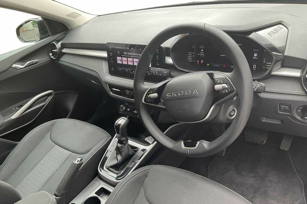 Skoda Fabia 1.0 Tsi 116 Se L Edition Dsg HY26EFH Black #6