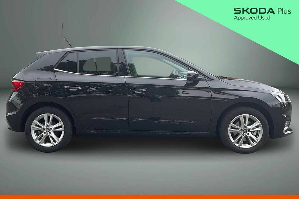 Skoda Fabia 1.0 Tsi 116 Se L Edition Dsg HY26EFH Black #4