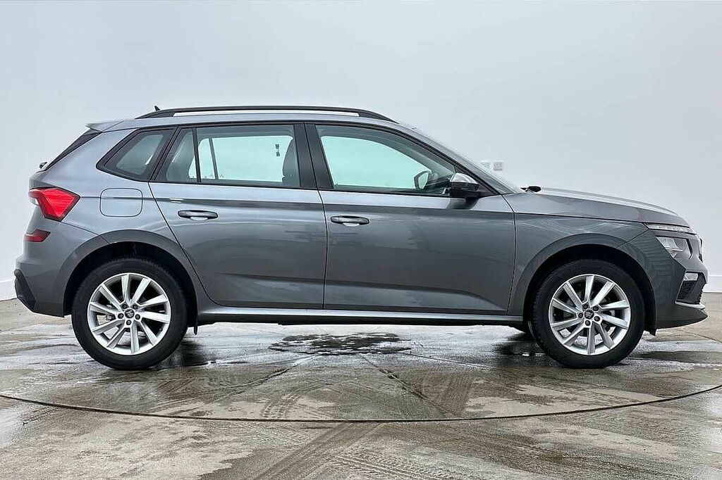 Skoda Kamiq 1.0 Tsi Se Edition Grey #4