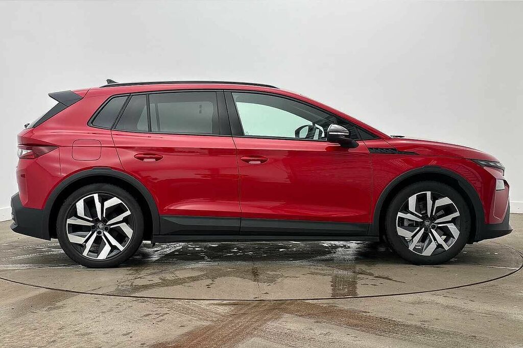 Skoda Elroq 210Kw 85 Sportline 82Kwh Red #4