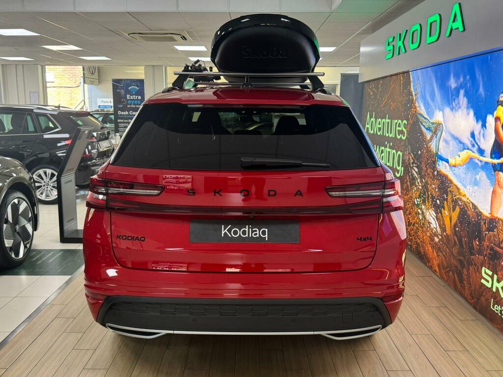 Skoda Kodiaq 2.0 Tsi Sportline Dsg 4Wd Euro 6 Ss 7 Seat Red #4