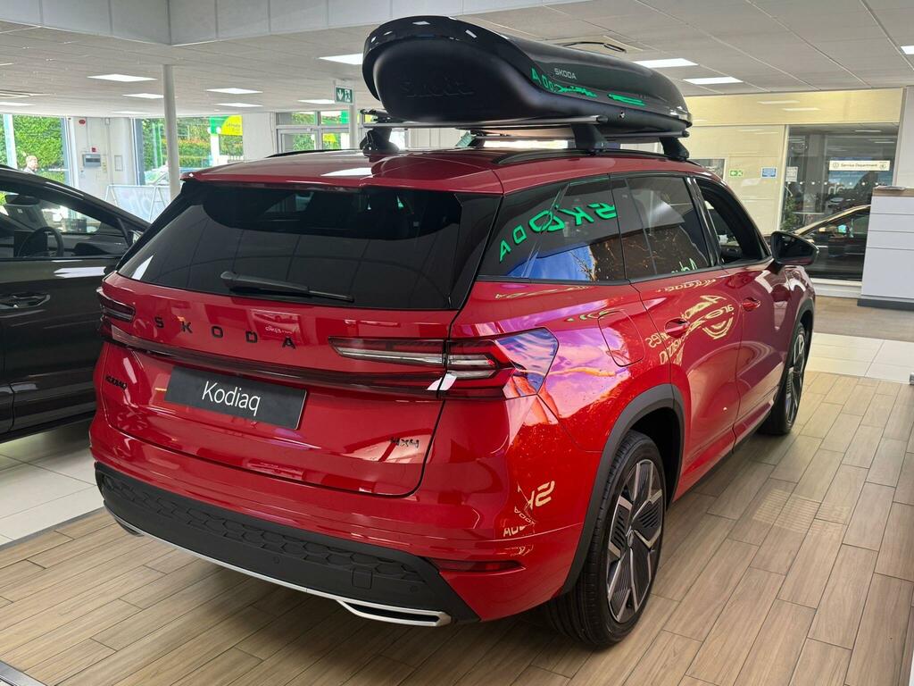 Skoda Kodiaq 2.0 Tsi Sportline Dsg 4Wd Euro 6 Ss 7 Seat Red #5