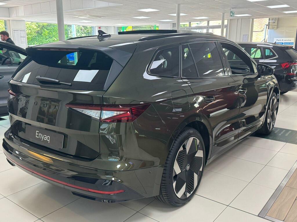 Skoda ENYAQ 84Kwh Vrs 4Wd Green #4