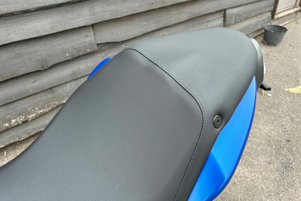 Triumph Triple 675 675Cc Blue #6