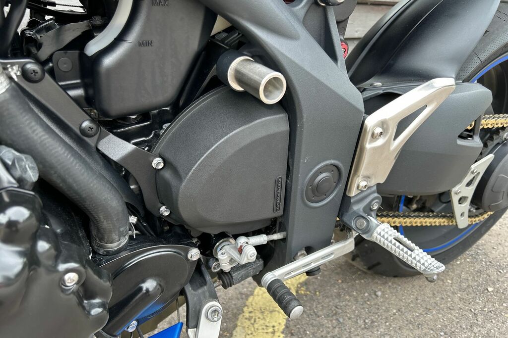 Triumph Triple 675 675Cc Blue #8