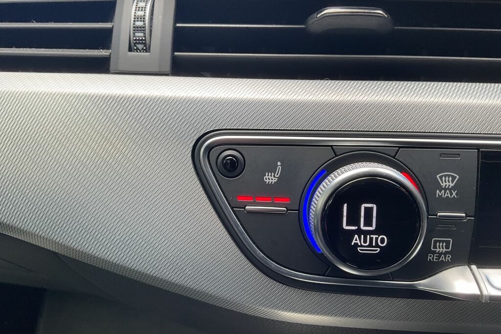 Audi A4 Tfsi S Line Saloon 2.0 Blue #25