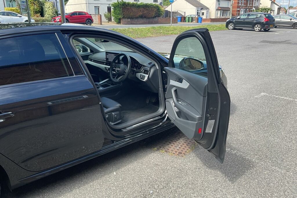 Audi A4 Tfsi S Line Saloon 2.0 Blue #33