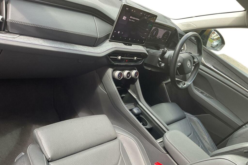 Skoda Kodiaq 1.5 Tsi E-tec Se L Dsg 7 Seat Gold #2