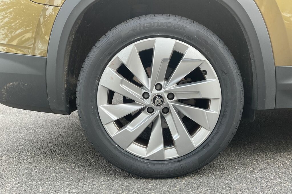 Skoda Kodiaq 1.5 Tsi E-tec Se L Dsg 7 Seat Gold #5