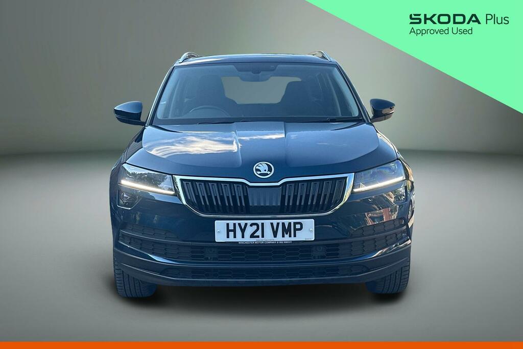 Skoda Karoq Suv 1.0 Tsi 110Ps Se Technology Black #7