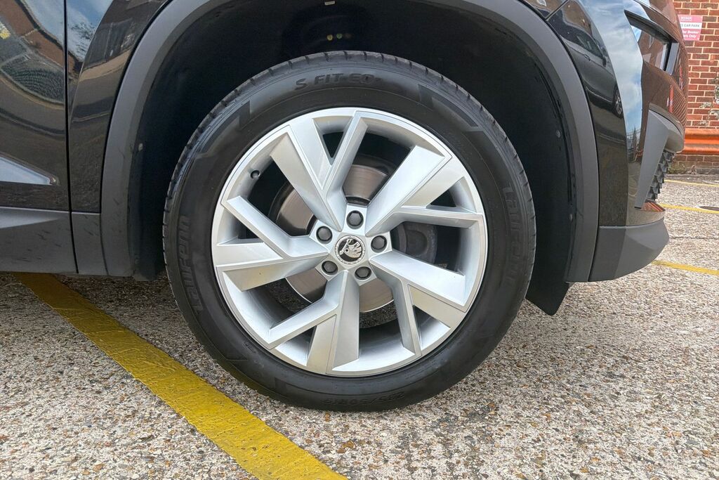 Skoda Kodiaq 1.5 Tsi Act Se L Suv Dsg Euro 6 Ss Black #5