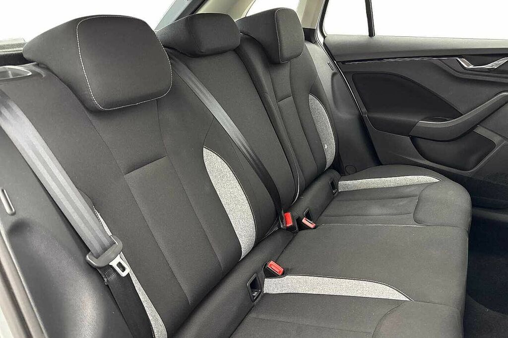 Skoda Scala 1.0 Tsi 95 Se Black #9