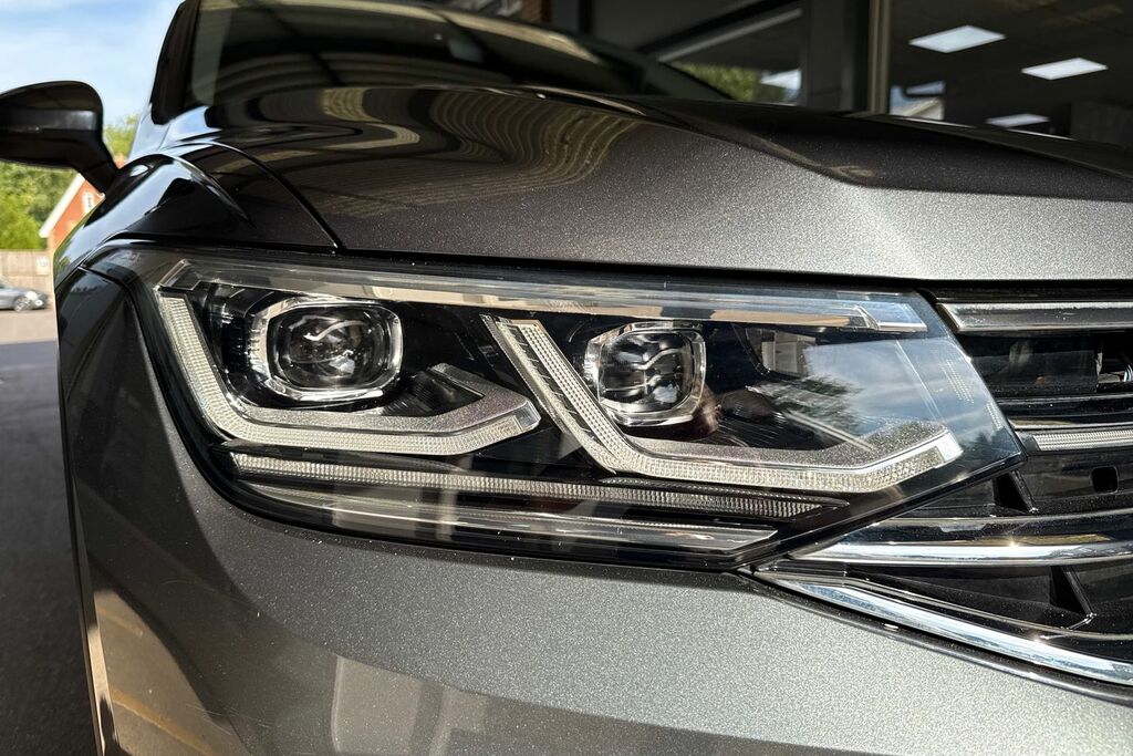 Volkswagen Tiguan Allspace Elegance Silver #24