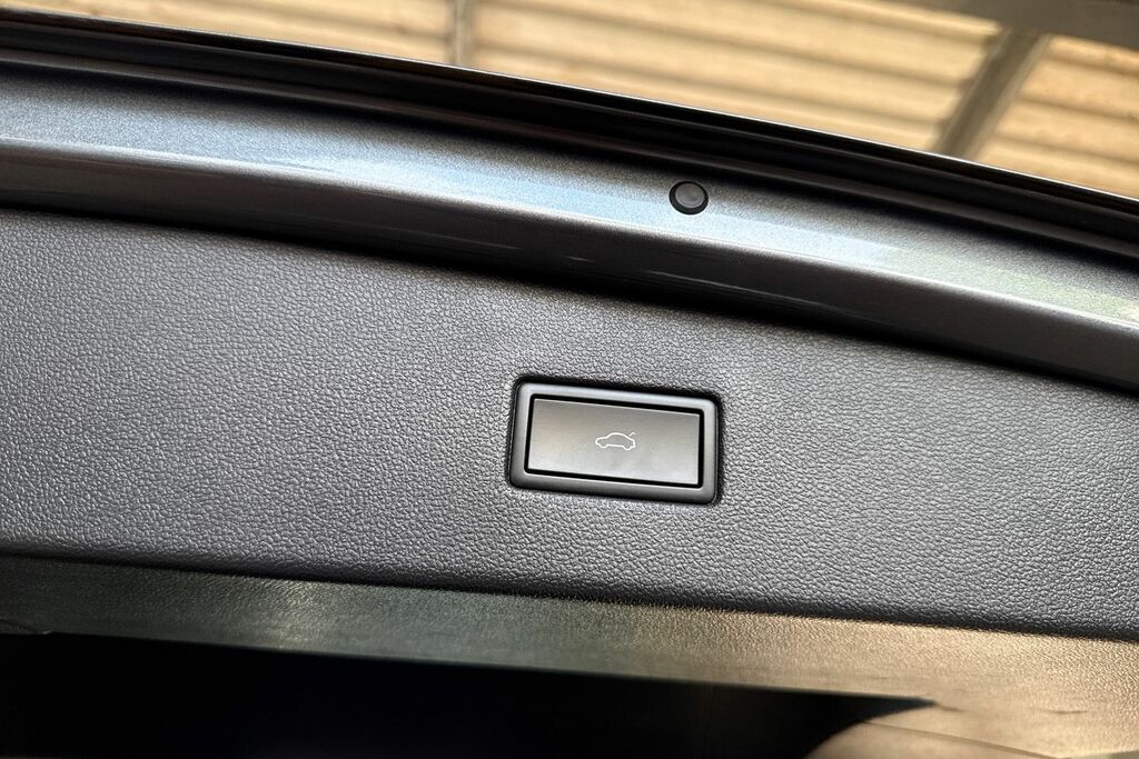Volkswagen Tiguan Allspace Elegance Silver #32