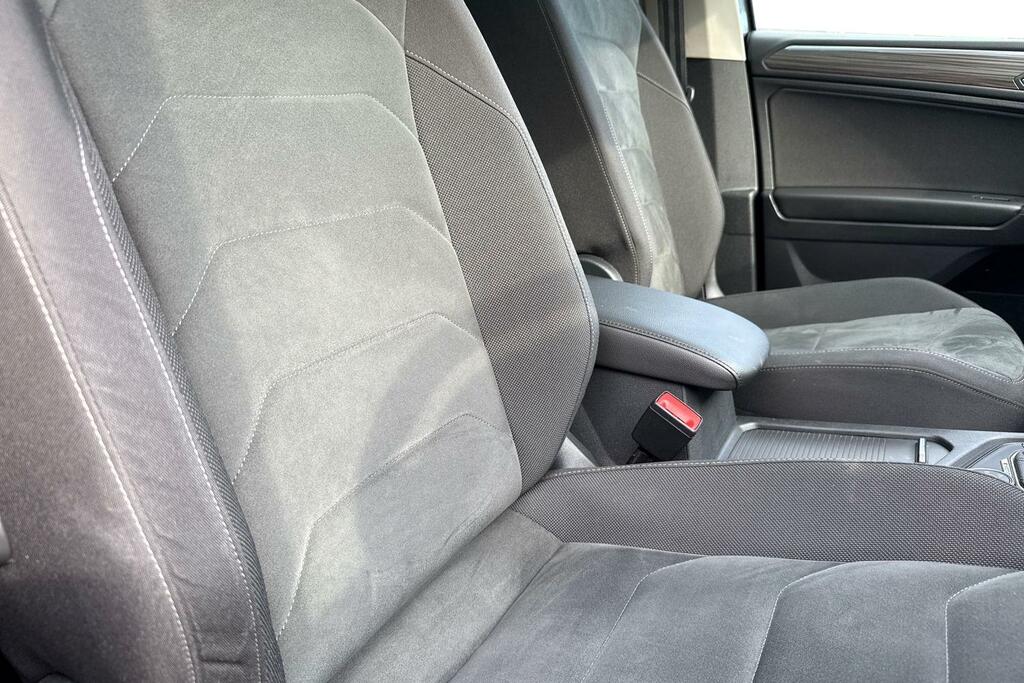 Volkswagen Tiguan Allspace Elegance Silver #10