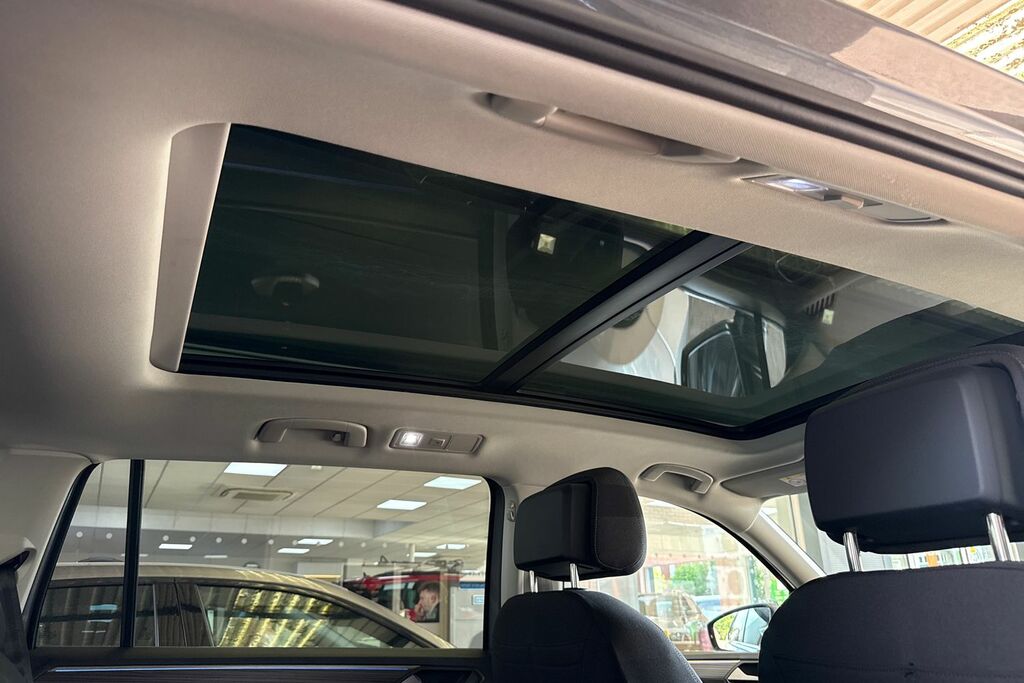 Volkswagen Tiguan Allspace Elegance Silver #39