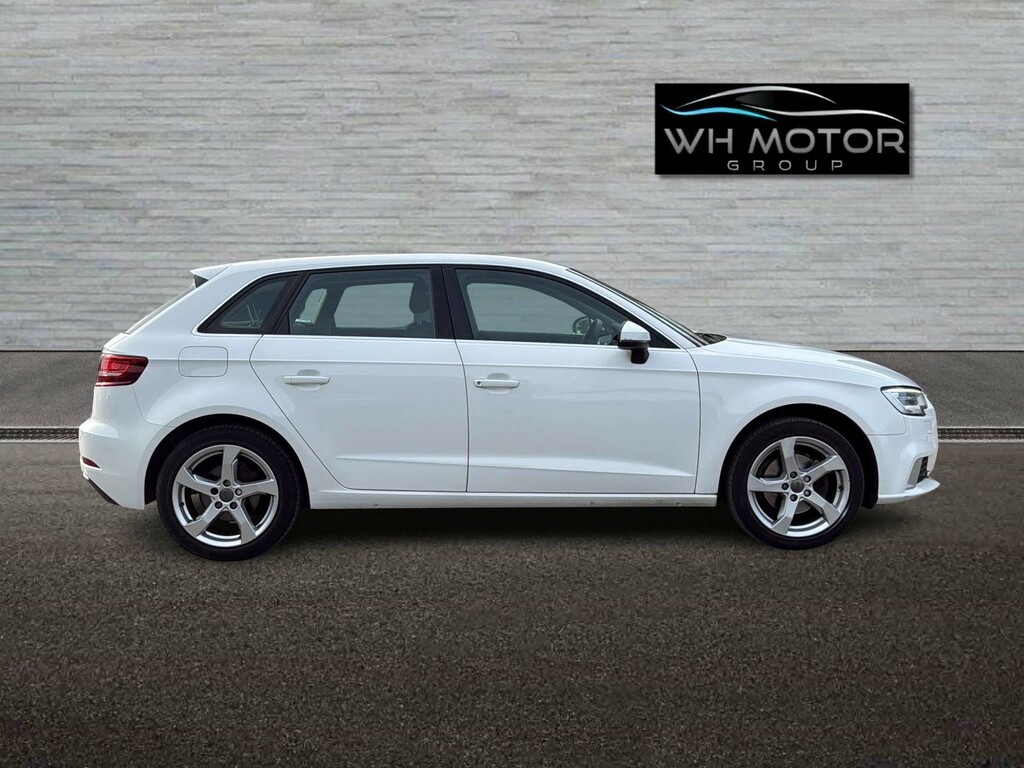 Audi A3 Sportback Tfsi Sport  #3