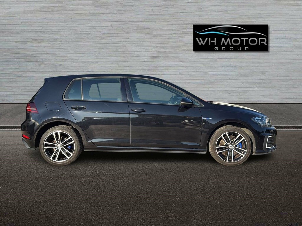 Volkswagen Golf Gte Semi-auto Black #4