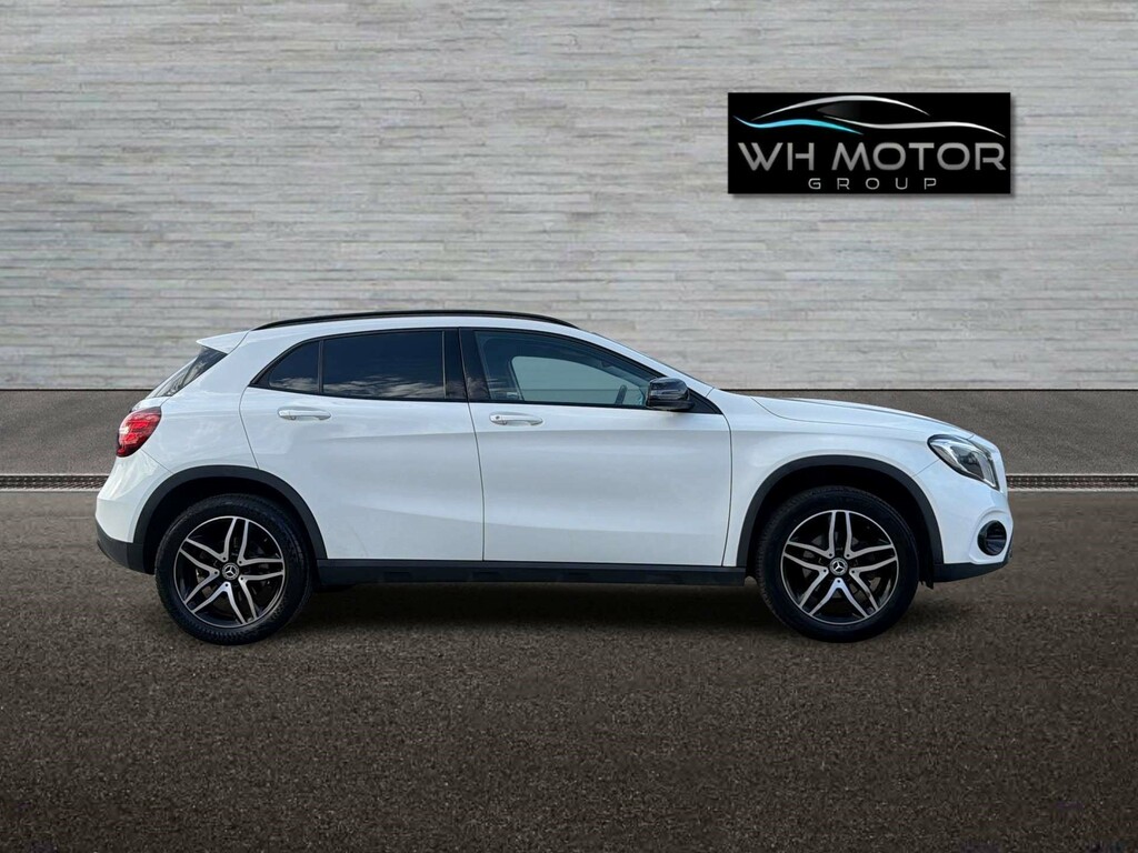 Mercedes-Benz GLA Class Urban Edition  #4