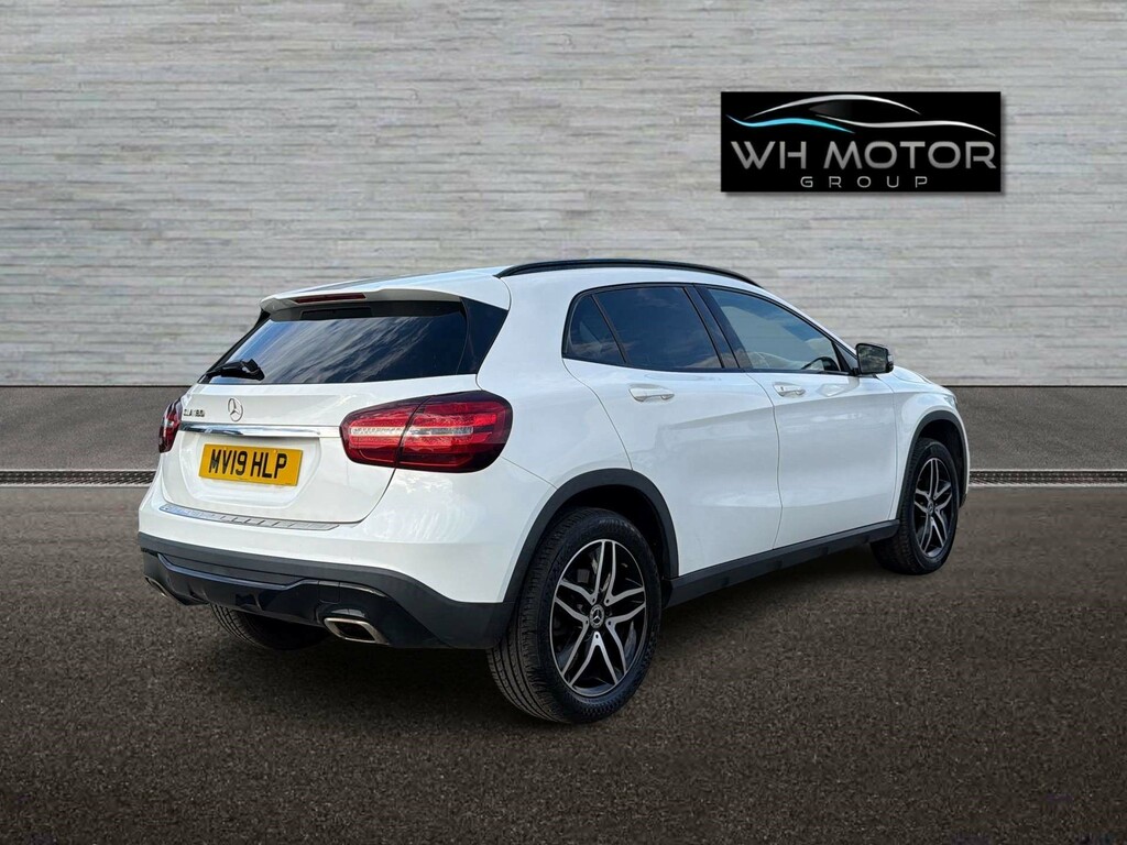 Mercedes-Benz GLA Class Urban Edition  #6