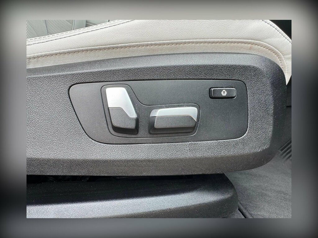 BMW X6 4.4L Null Grey #29