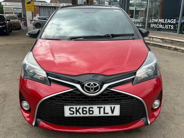 Toyota Yaris Dual Vvt-i Design Hatchback SK66TLV Red #6