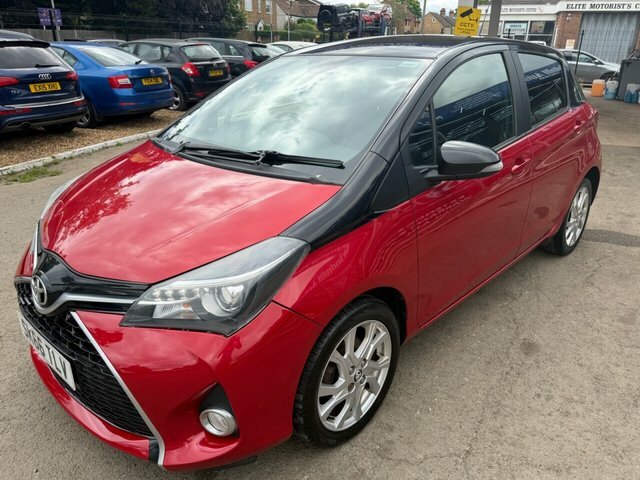 Toyota Yaris Dual Vvt-i Design Hatchback SK66TLV Red #3