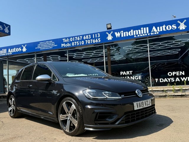 Volkswagen Golf Tsi R Hatchback VA19VZJ Black #2