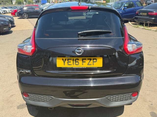 Nissan Juke Tekna Suv Black #6