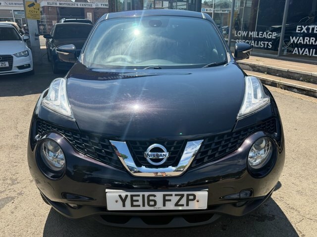 Nissan Juke Tekna Suv Black #5