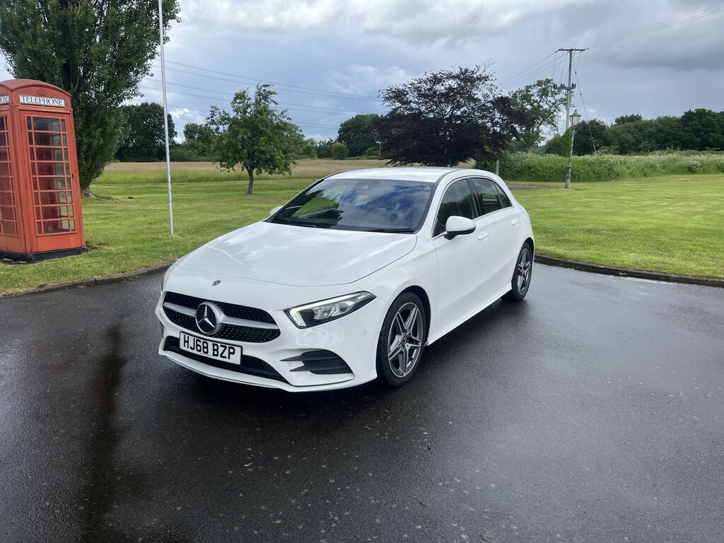 Mercedes-Benz A Class 1.5 A180d Amg Line White