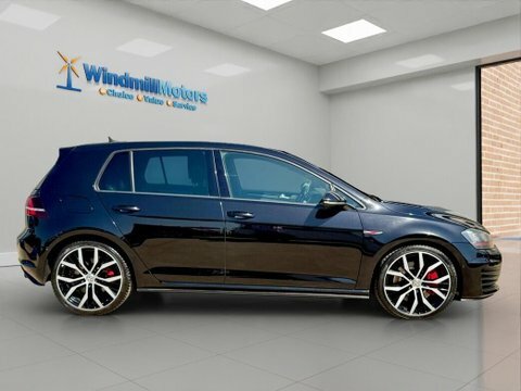 Volkswagen Golf 2.0 Tsi Bluemotion SM63XDO Black #3